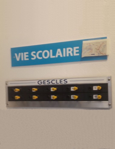 Tableau à clefs pour vie scolaire